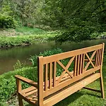 Sous Le Chateau Frühstückspension 3*