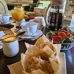 Sous Le Chateau Frühstückspension 3*