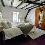 Sous Le Chateau Frühstückspension Jumilhac-le-Grand