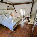 Sous Le Chateau Frühstückspension Jumilhac-le-Grand