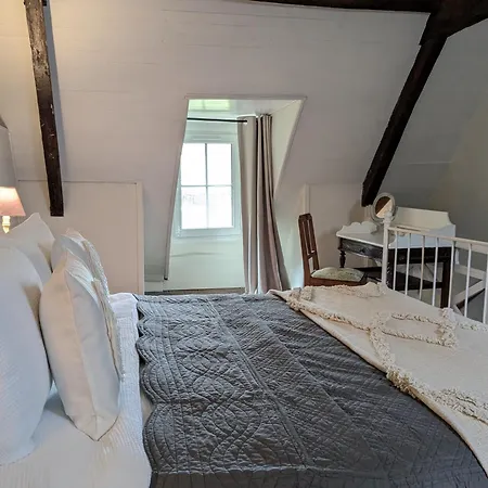 Sous Le Chateau Bed & Breakfast Jumilhac-le-Grand