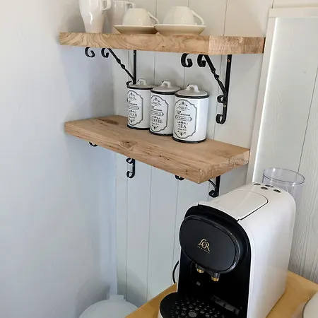 Sous Le Chateau לינה וארוחת בוקר