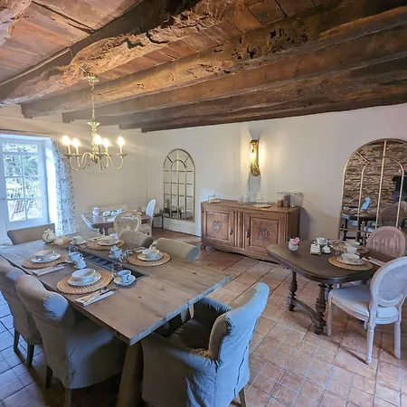 Sous Le Chateau 3* Jumilhac-le-Grand