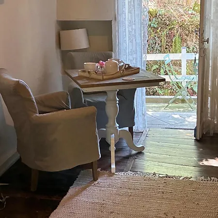 Sous Le Chateau B&B 3*