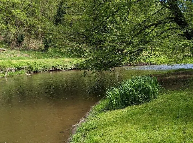 فندق مبيت وإفطار Sous Le Chateau