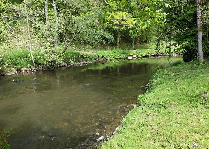 Sous Le Chateau 3* Jumilhac-le-Grand