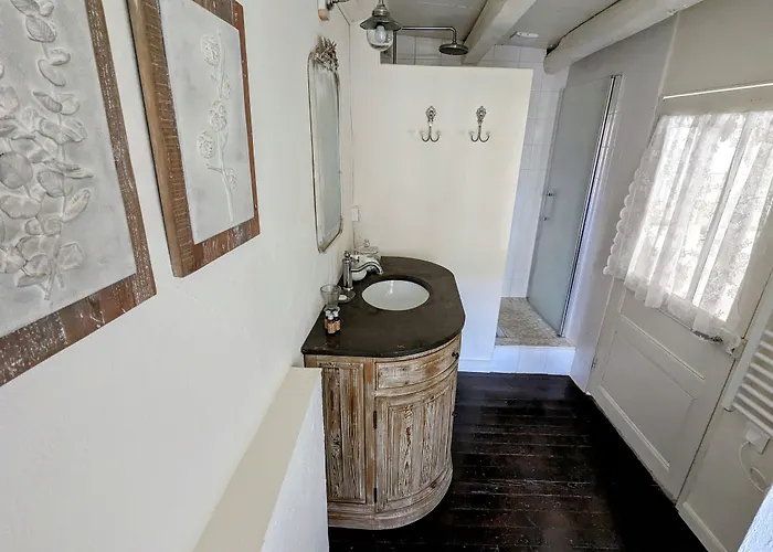 فندق مبيت وإفطار Sous Le Chateau