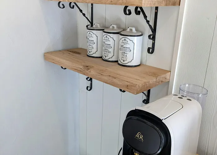 Sous Le Chateau فندق مبيت وإفطار